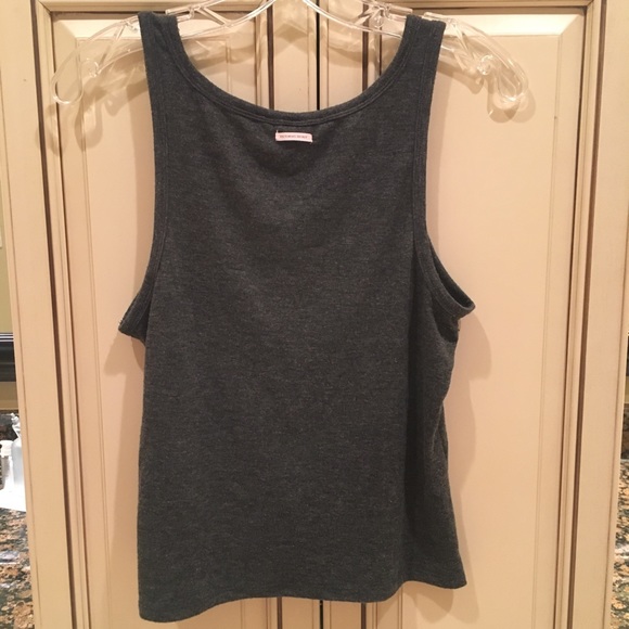 Grey VS tank sz S - Picture 3 of 5